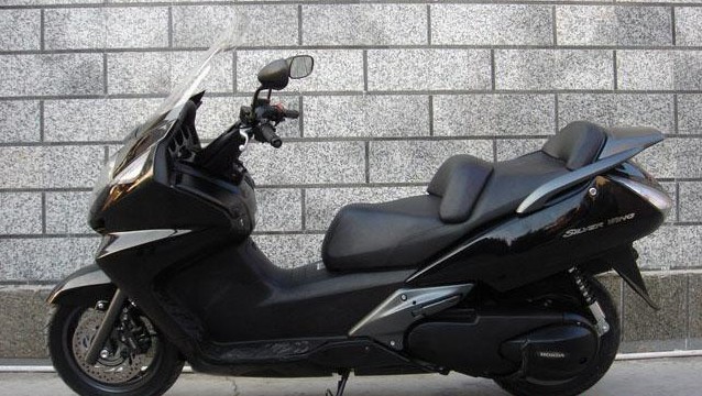 供應(yīng)本田銀翼600  踏板摩托車  本田摩托車報價