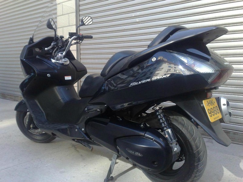 供應本田銀翼400摩托車 跑車廣州