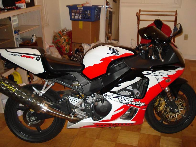 供應(yīng)本田踏板摩托本田 HONDA CBR929RR  1600 元