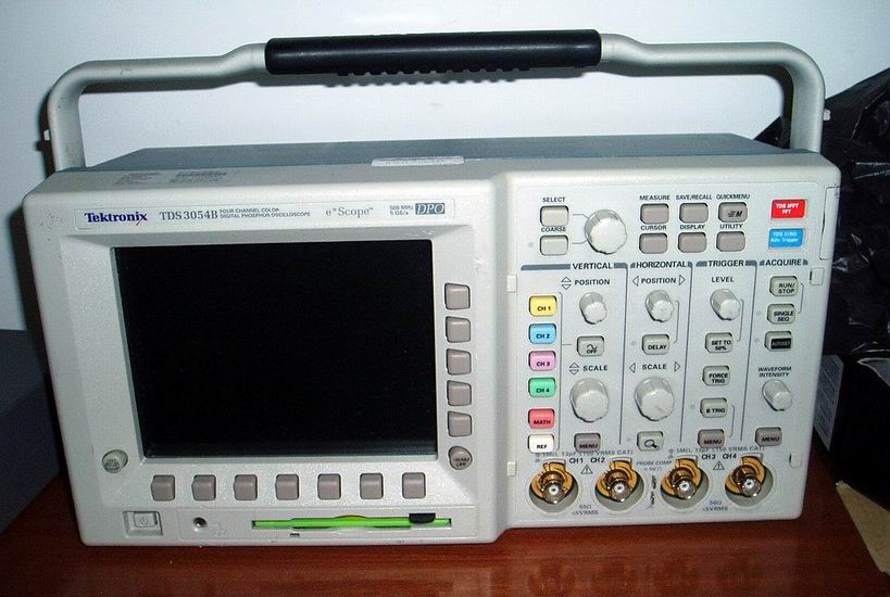 大量求購TDS3054B、TDS3054C數字示波器