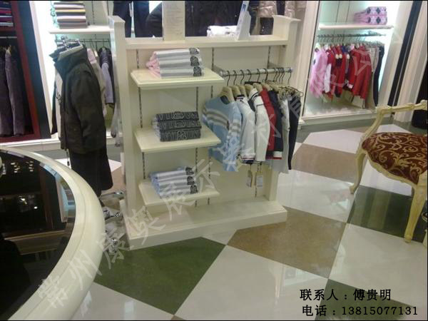 供應(yīng)服裝展柜供應(yīng) 服裝展柜供應(yīng)商電話(huà) 服裝展柜哪里有買(mǎi)