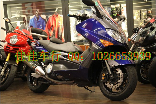供應全新**雅馬哈T-Max500摩托車