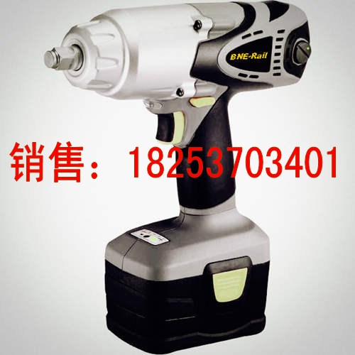 ?20V專為鐵路設計的3.0Ah高扭力鐵路用電動沖擊扳手