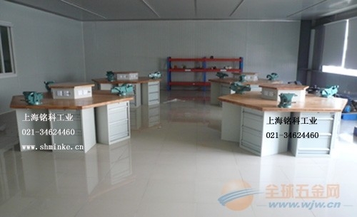供應(yīng)六角鉗工臺，workbench