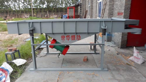 業(yè)內(nèi)**直線振動篩供應(yīng)廠家價格 行業(yè)**直線振動篩批發(fā) 世華振動 湖北湖南河北