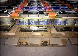 **三相自耦變壓器