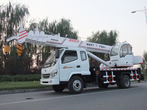 沃爾華廠家供應(yīng)10噸吊車GNQY-688型價(jià)格低質(zhì)量好