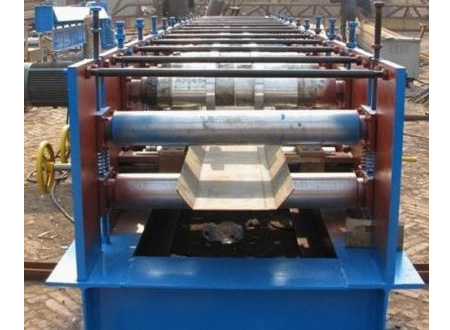 河北**設備止水鋼板成型機