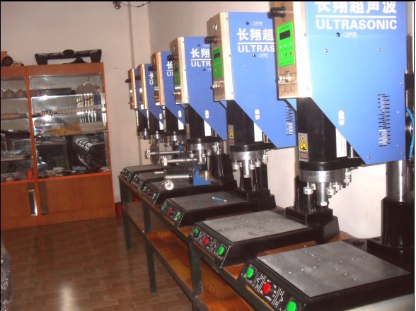 供應天津塑料焊接機，天津塑料焊接設備商機