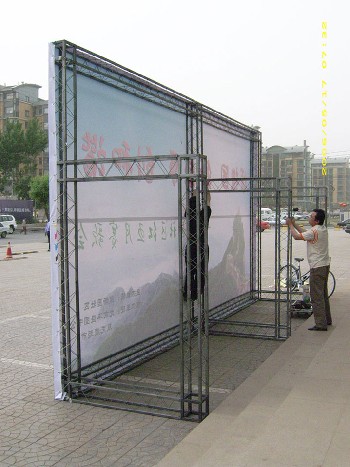 供應(yīng)天津背景架 搭建桁架背板 租賃桁架