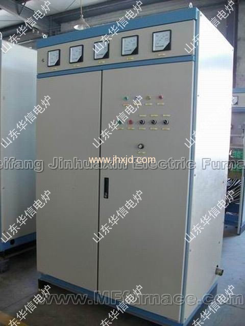 供應(yīng)華信100－300KW中頻透熱電源