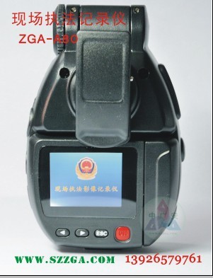 供應(yīng)ZGA-A80雙攝像頭一180度旋轉(zhuǎn)屏執(zhí)法儀