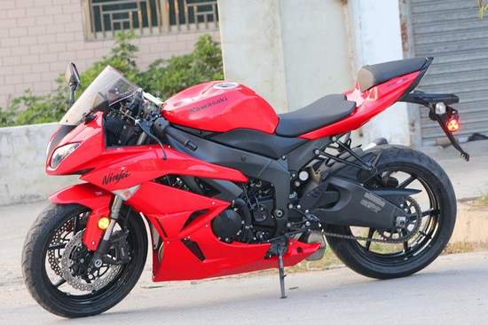 供應(yīng)川崎ZX-6R紅色跑車(chē) 川崎摩托車(chē) 新車(chē)特價(jià)銷(xiāo)售