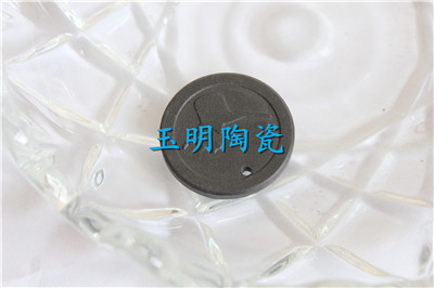 供應玉明各種鍺粒，顏色多樣，形態各異