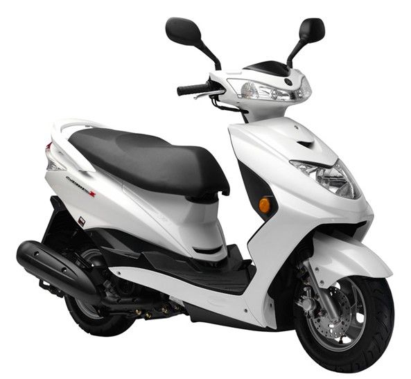 供應(yīng)雅馬哈迅鷹125摩托車報(bào)價(jià)