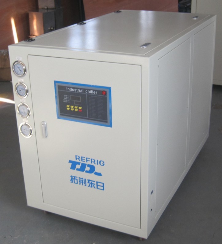 供應注塑機用冷卻機