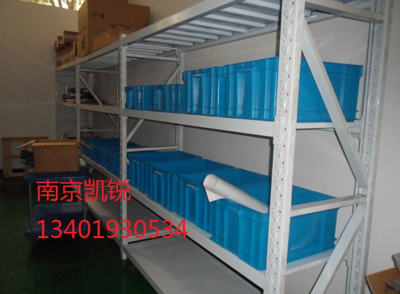供應(yīng)**輕中重型貨架,南京貨架,庫(kù)位標(biāo)簽卡找南京凱銳-