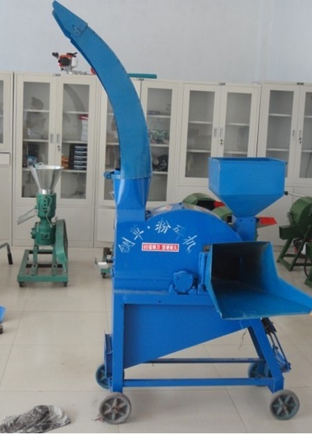 供應(yīng)廣東大型700型干濕秸稈鍘草粉碎機(jī) 廣州多功能飼料粉碎機(jī)