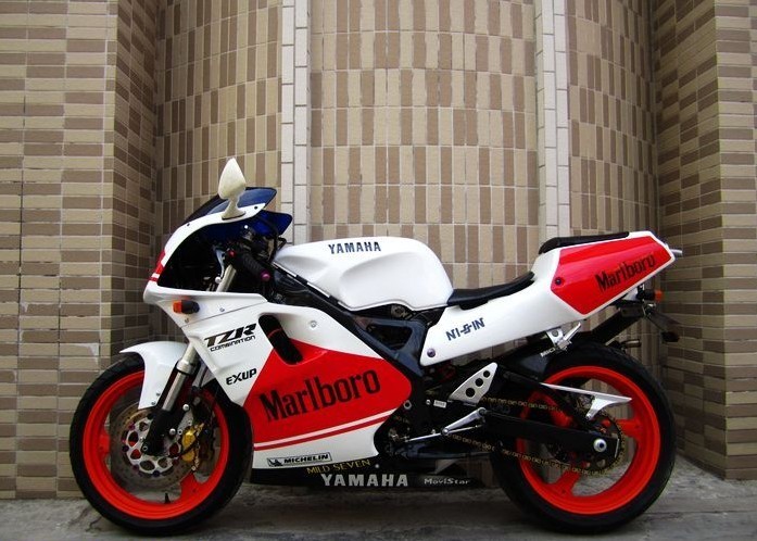 供應雅馬哈TZR250摩托車跑車
