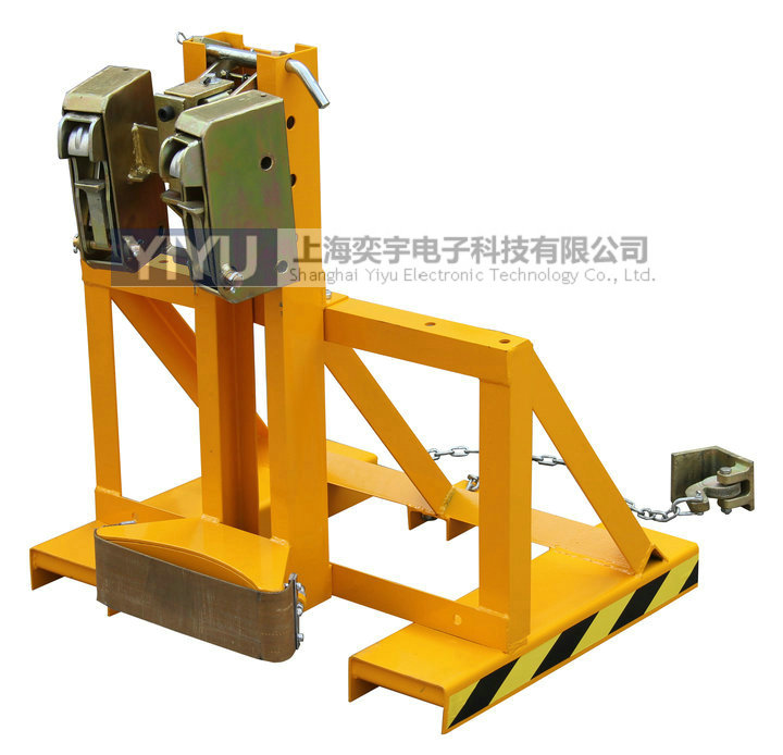 供應(yīng)叉車夾桶器,天津叉車夾桶器,鐵桶搬運器,叉車油桶夾具