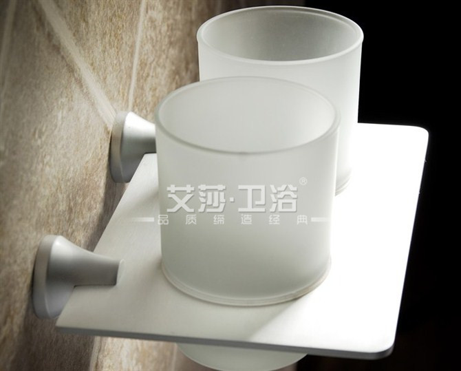 不銹鋼仿古鍍金304青花瓷烤瓷全純銅潔具招代理衛(wèi)生間洗手間單雙三杯架牙刷漱口情侶杯衛(wèi)浴掛件生產(chǎn)廠家浙江溫州海城梅頭出口外貿(mào)