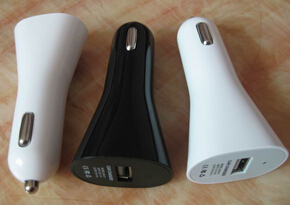 供應3.1A車載充電器