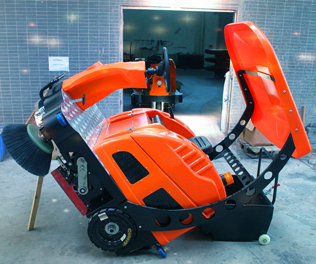 供應重慶駕駛式掃地機重慶掃地機重慶掃地車13883813158400-663-8779喬德航