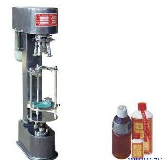 供應(yīng)廣西南寧柳州多功能瓶蓋鎖口機(jī)/欽州玉林飲料瓶鎖蓋機(jī)/北海礦泉水瓶封口機(jī)/桂林梧州賀州三花類(lèi)酒瓶鎖口機(jī)/河池百色塑料瓶封口機(jī)/北海防城港酒瓶鎖口機(jī)/賀州瓶蓋鎖口機(jī)