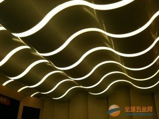 外墻鋁單板使用的厚度和規格