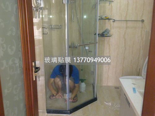 南京淋浴房玻璃貼膜供應安裝