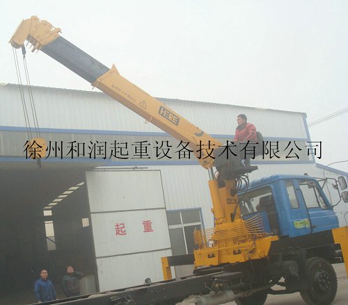 供應直臂式隨車起重機-SQ10SB3