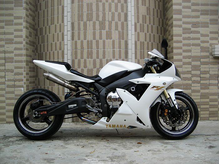供應進口摩托車專賣店 雅馬哈 YZF-R1 豪華加長版