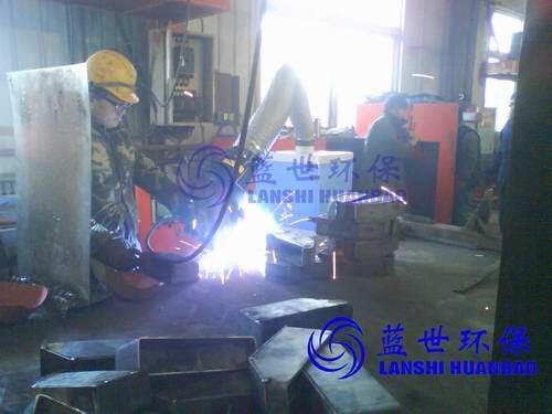 供應(yīng)單臂式焊煙凈化器