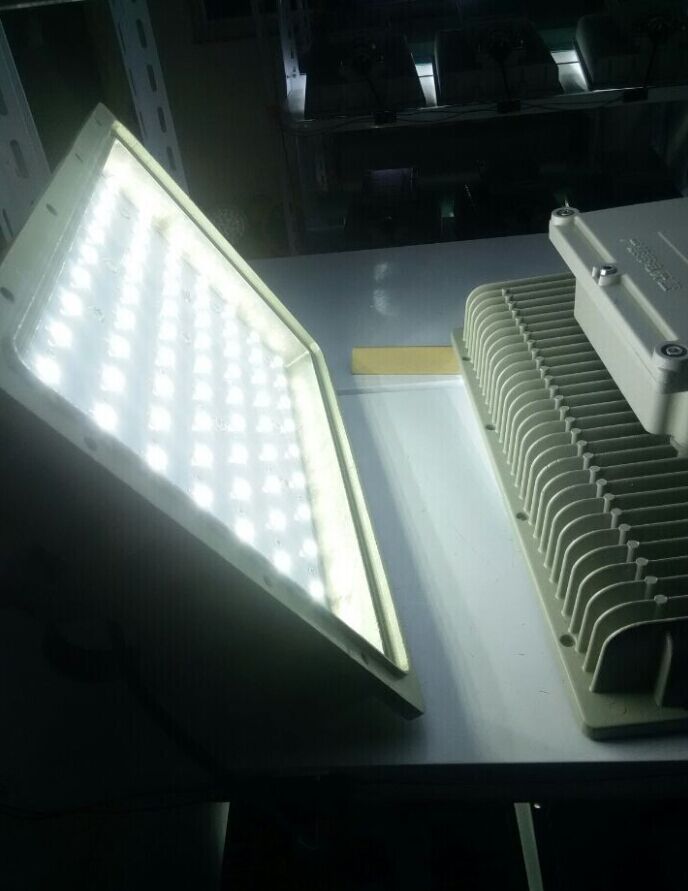 供應LED防爆泛光燈100W  防爆LED泛光燈　防爆LED投光燈100W　防爆LED投射燈