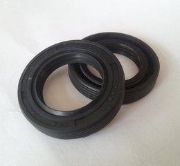供應NAK牌TC骨架油封