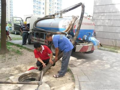 清理化糞池疏通下水道|**的疏通廁所下水道廣州鴻鑫提供