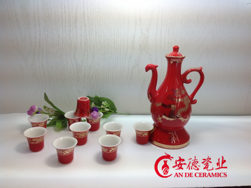 供應**陶瓷酒具，自動倒酒具