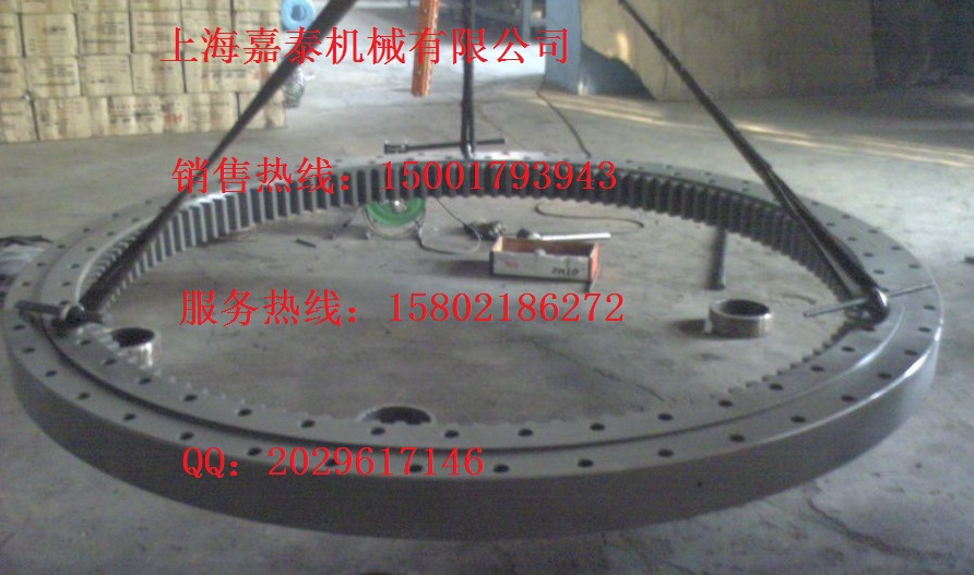 供應凱斯240挖機轉盤，回轉支撐，立軸，活塞桿