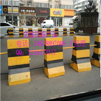 供應(yīng)泰安水泥隔離墩-交通設(shè)施價(jià)格