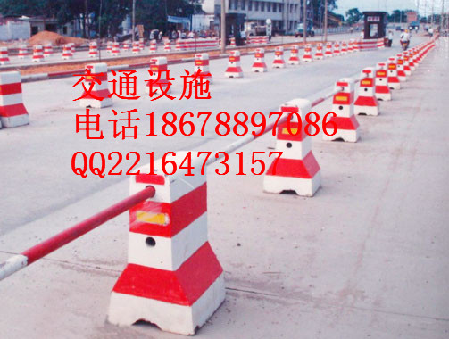 南京水泥隔離墩-18678897086-建鄴區水泥墩規格