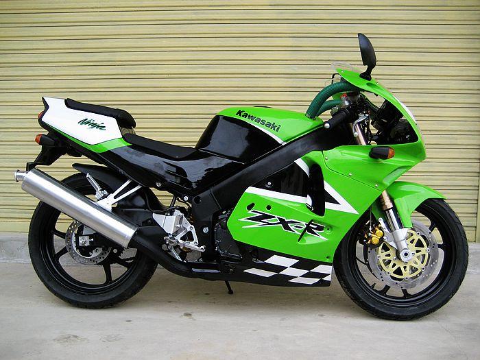 川崎ZXR250R報價 摩托車批發銷售
