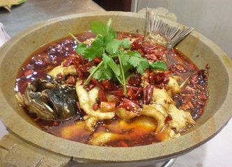 蒸汽石鍋魚*