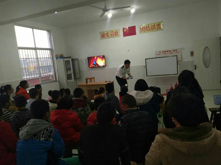 我校開展消防*教育培訓