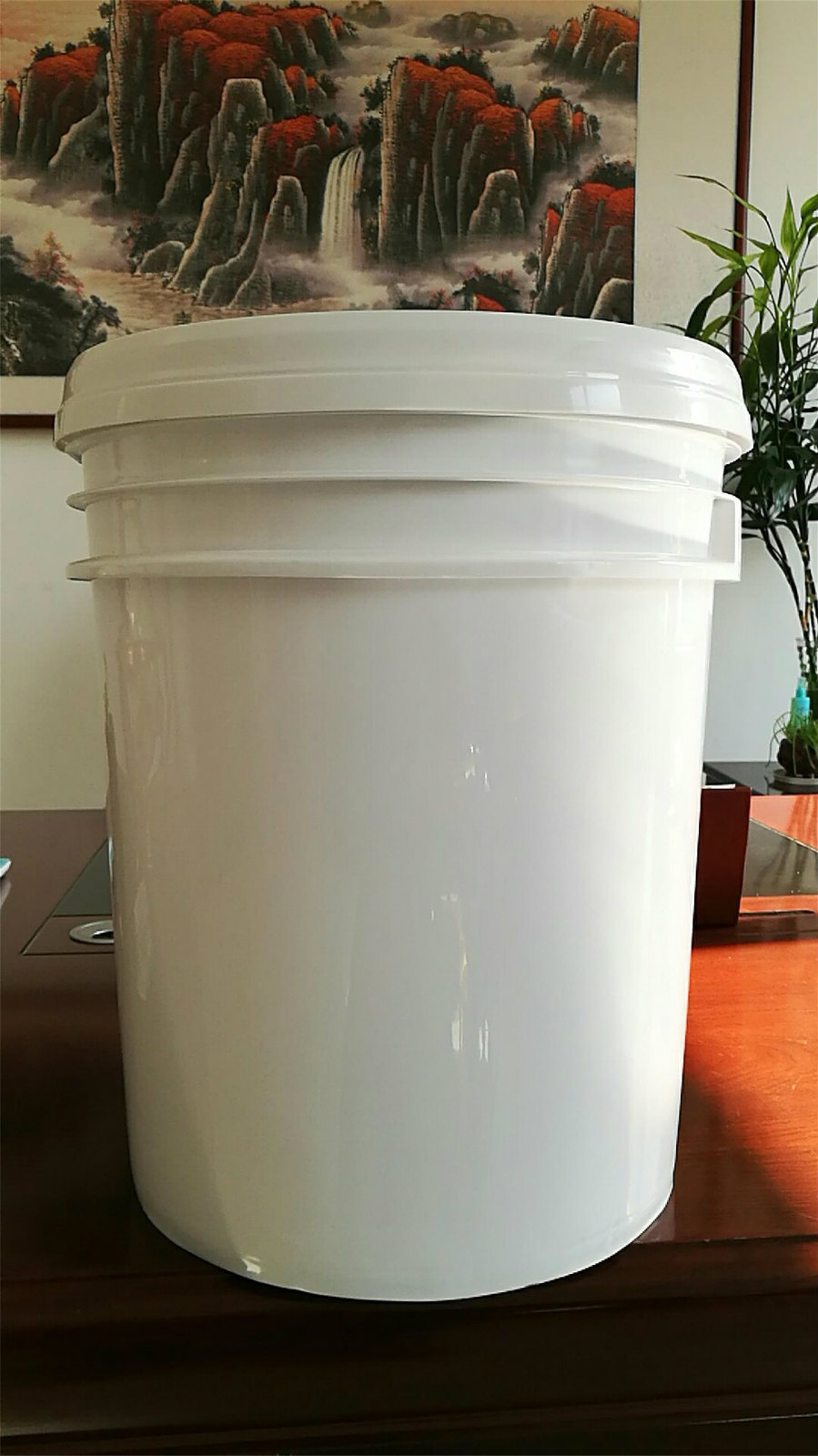 恭喜發(fā)財（機(jī)油桶）（肥料桶）注塑