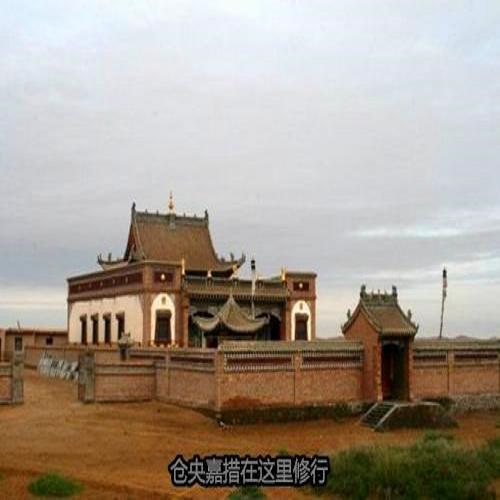 騰格里戶外露營探險旅游-沙漠徒步旅行哪家好-寧夏曙光大漠露營管理咨詢有限公司