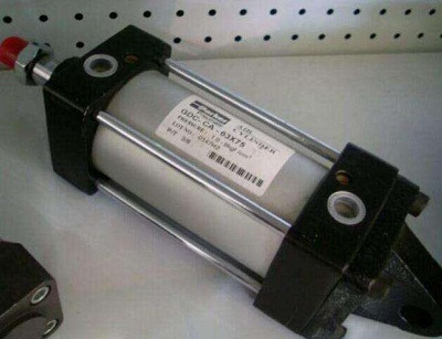 出售、parker電磁閥VM02**06VG