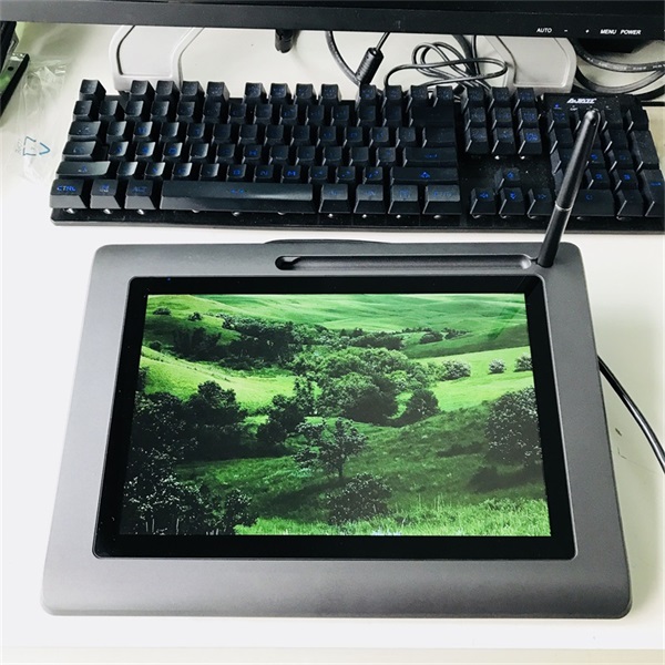 供應(yīng)各類辦事大廳柜臺(tái)電子簽名10寸高清電磁液晶簽名板