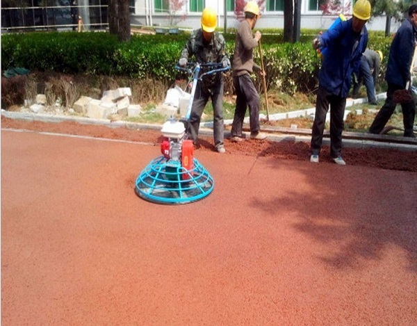 園林景觀道路——彩色透水混凝土地坪鋪裝