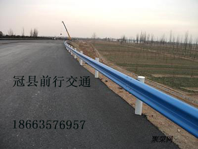 前行交通設(shè)施——質(zhì)量好的護欄板提供商——新款護欄板