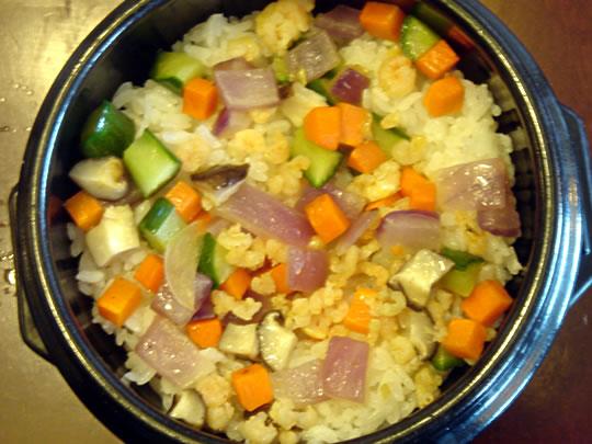 特色砂鍋飯制作技術